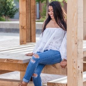 Meet your Posher, Roxana